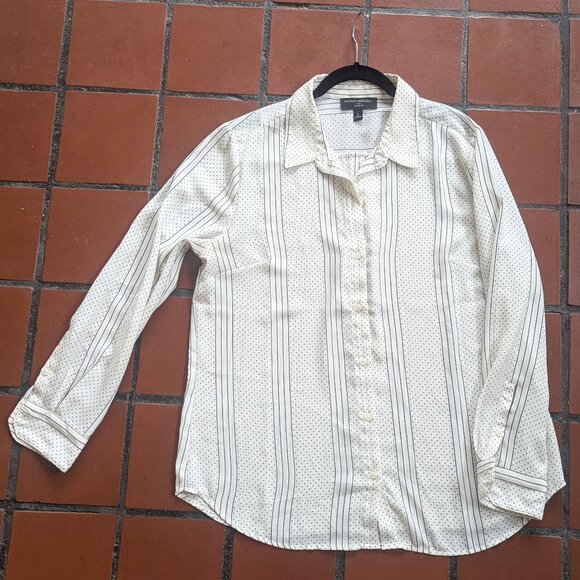 Banana Republic Classic Drapey Shirt Size Large - Picture 9 of 11